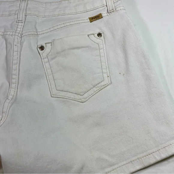 Levi’s Strauss Honestly Made Shorts Low Rise Size 10 White Jean Shorts S… - Picture 4 of 10